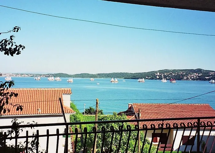 Apartment Bacic Hr *