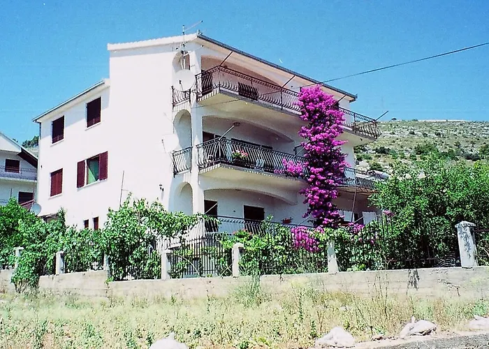 Apartment Bacic Hr Trogir